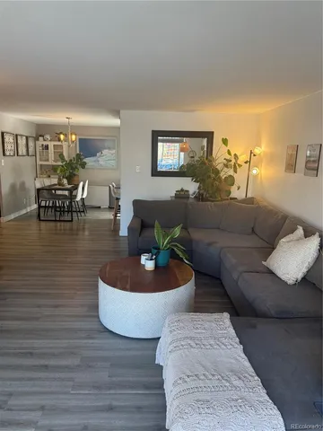 $2,200 | 1155 Ash Street, Unit 201, Denver, CO 80220