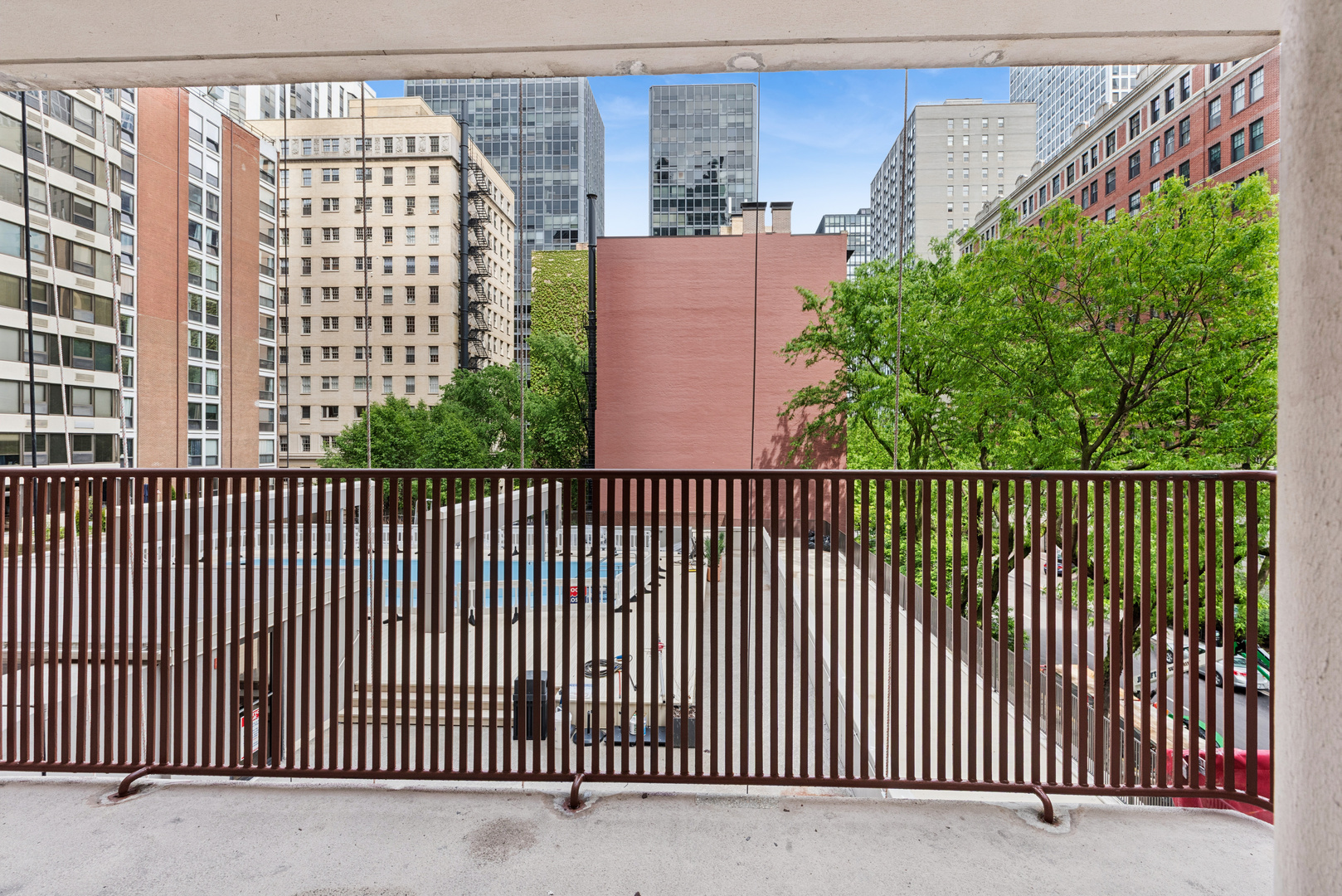 200 East Delaware Place, Unit 4DE Chicago, IL 60611 - Photo 14 of 47