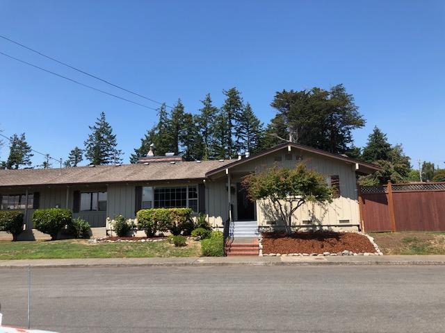 2003 Cypress Loop Fortuna, CA 95540 - Photo 4 of 43