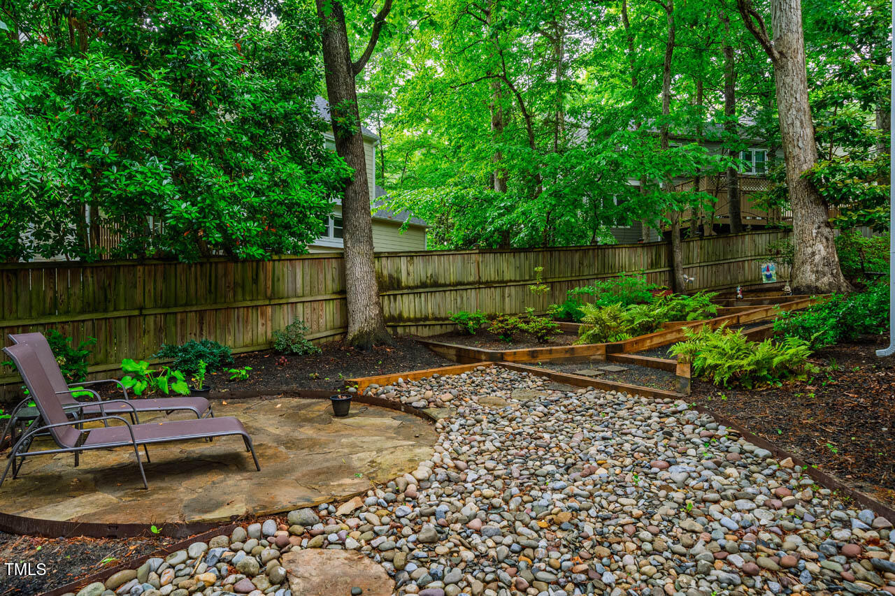 8 Wexford Drive Durham, NC 27713 - Photo 34 of 38 a garden view with a seating space