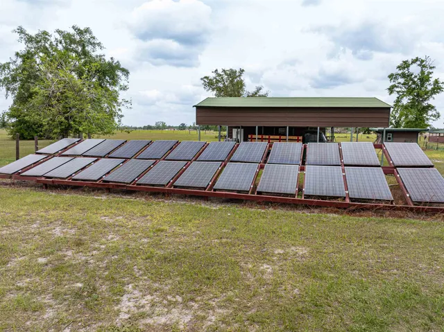 $1,395,000 | 6676 Southeast Co Road 255, Lee, FL 32059