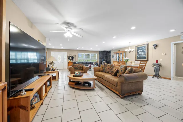 $1,395,000 | 6676 Southeast Co Road 255, Lee, FL 32059