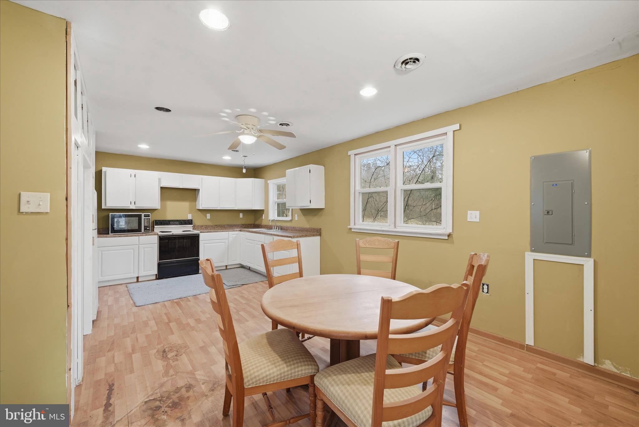 Aa Rogers Augusta, WV 26704 - Photo 51 of 69 Breakfast Nook