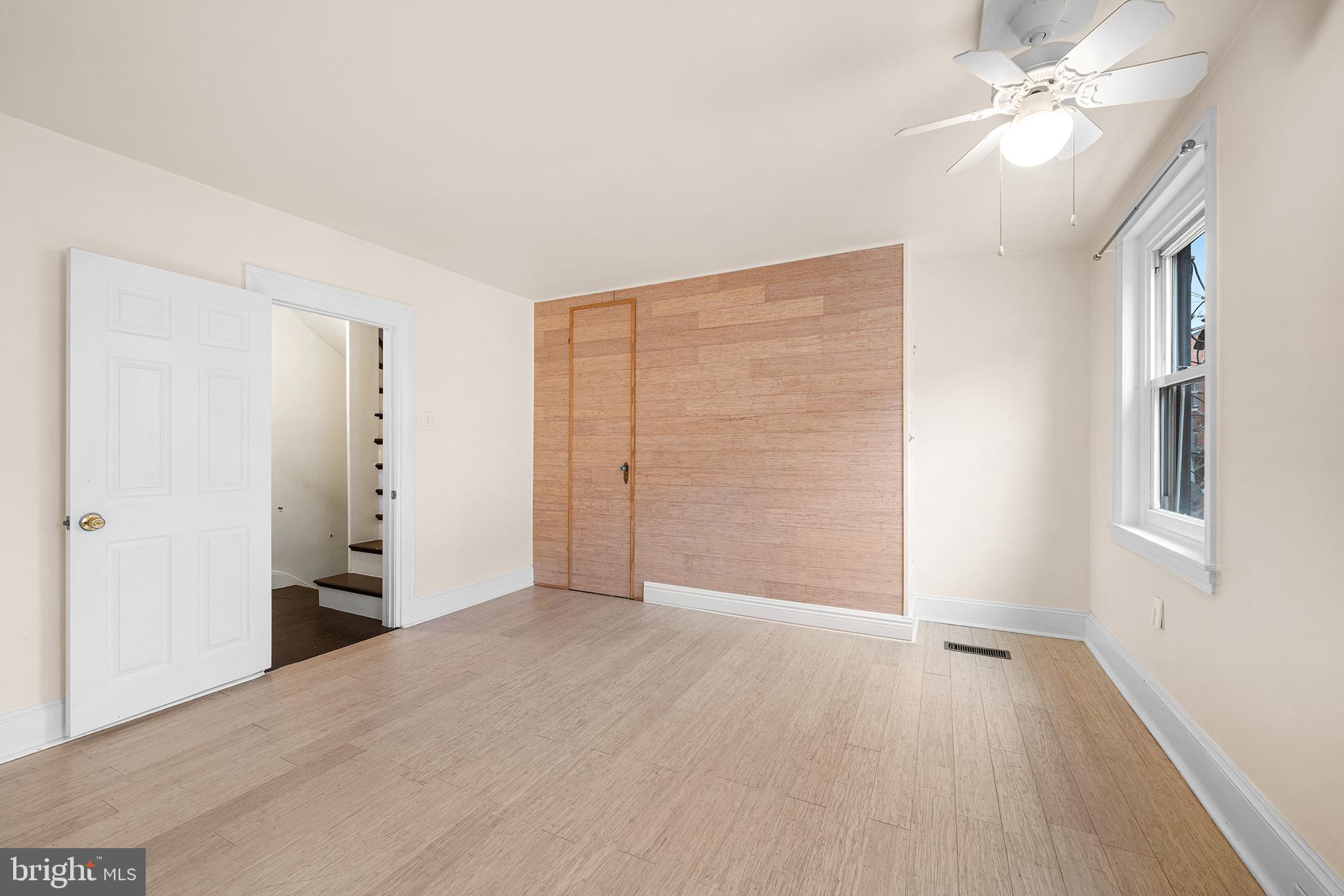 429 West George Street Philadelphia, PA 19123 - Photo 18 of 23