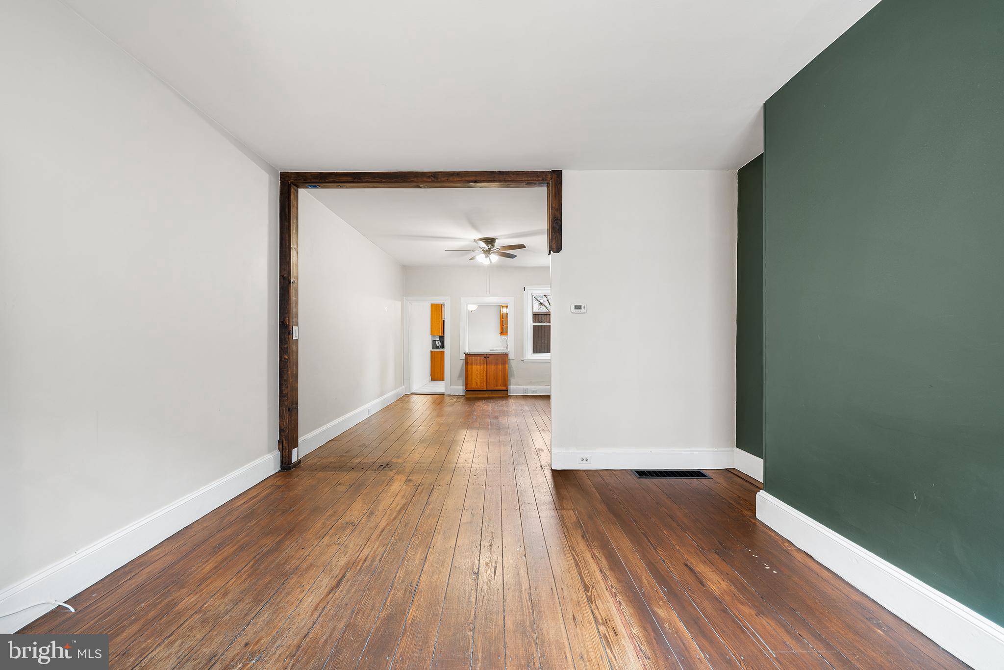 429 West George Street Philadelphia, PA 19123 - Photo 3 of 23