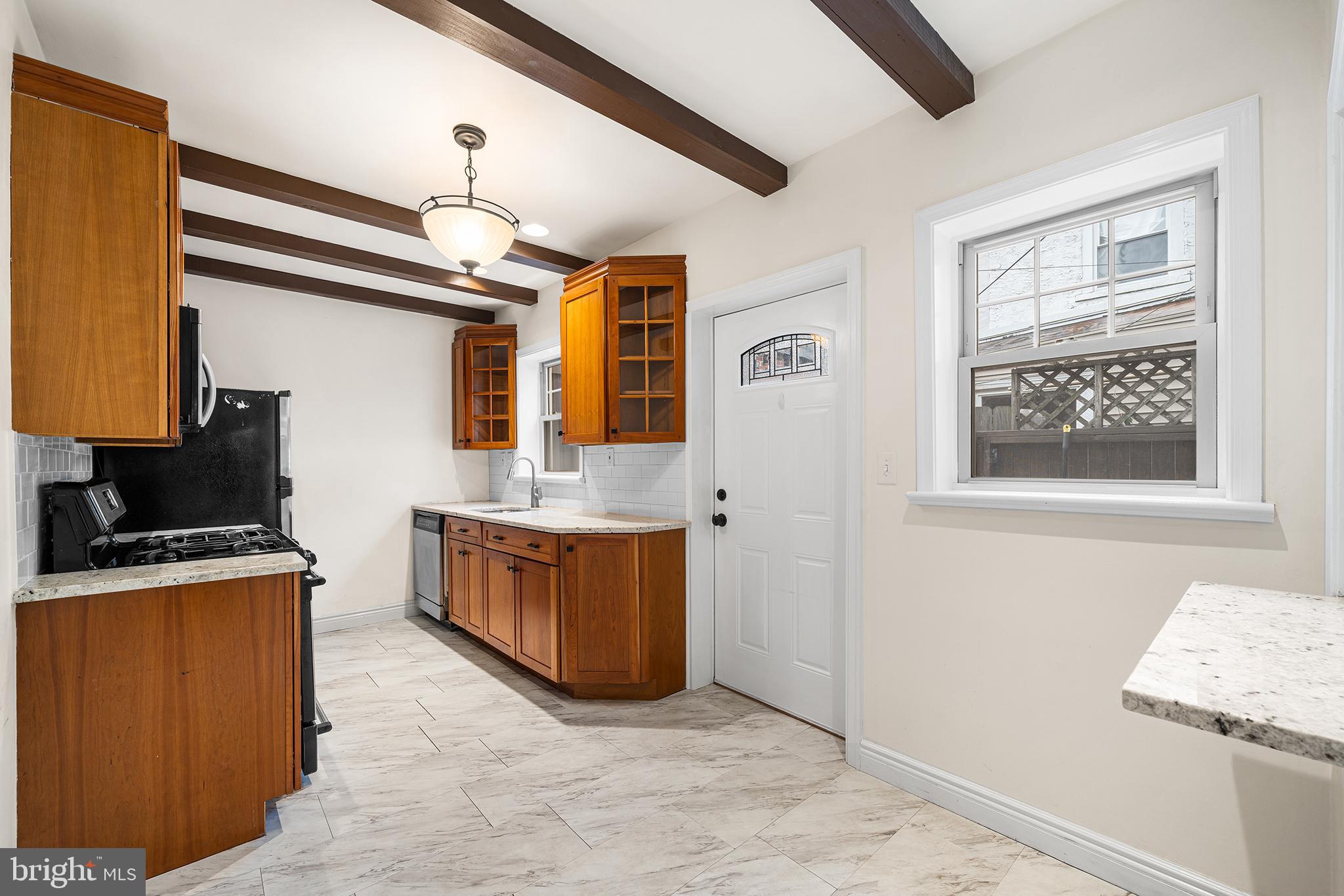 429 West George Street Philadelphia, PA 19123 - Photo 9 of 23