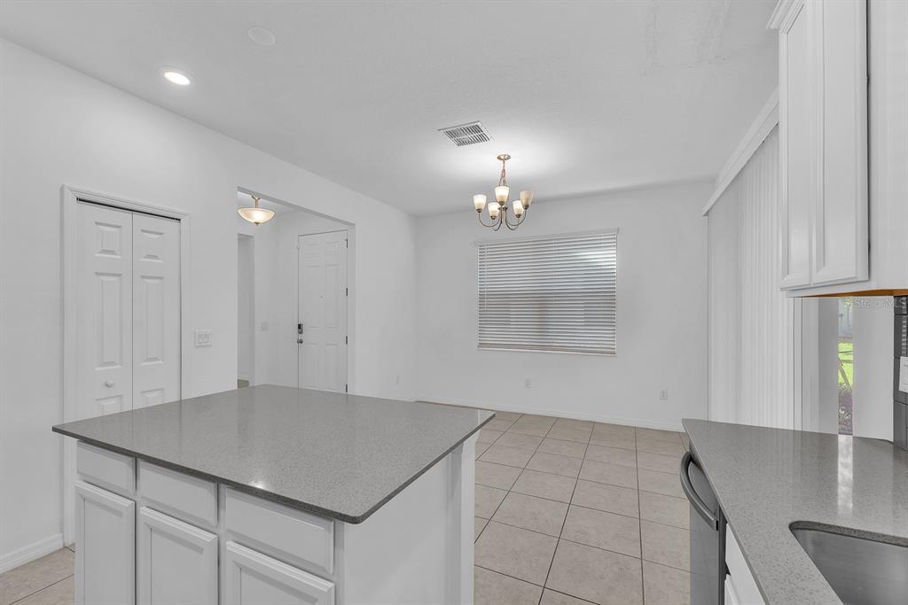 5741 Spotted Harrier Way Lithia, FL 33547 - Photo 10 of 25