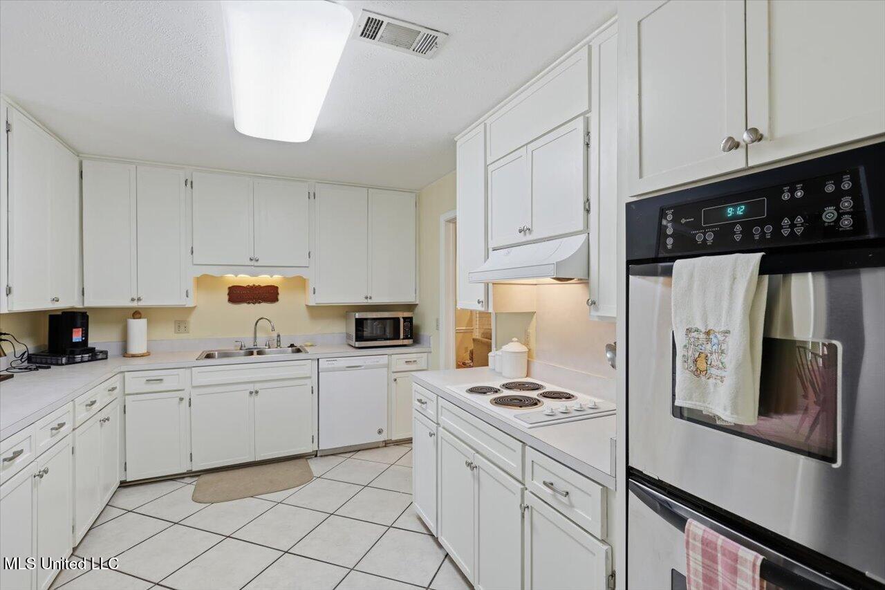 30 Crossgates Drive Brandon, MS 39042 - Photo 14 of 39 14-30 Crossgates Dr _ Home Tours MS