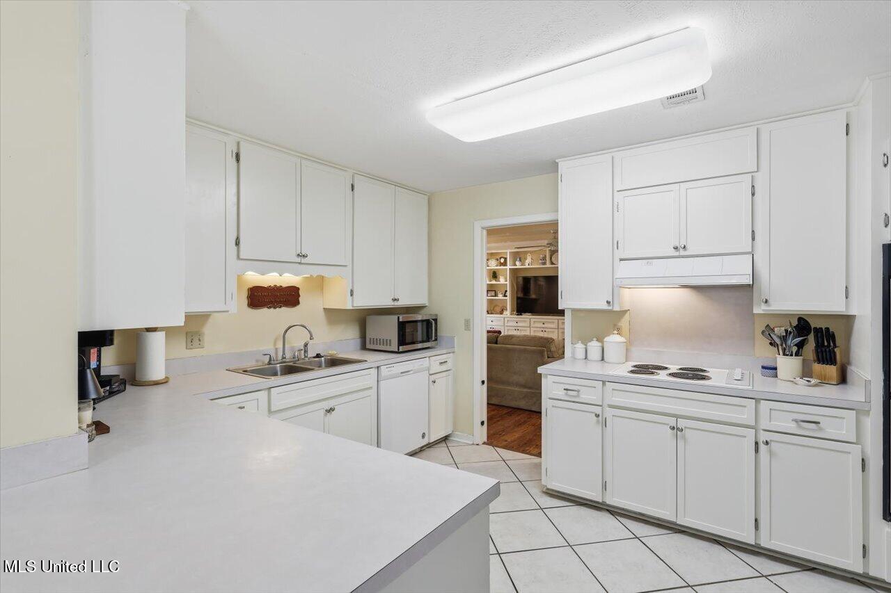 30 Crossgates Drive Brandon, MS 39042 - Photo 15 of 39 15-30 Crossgates Dr _ Home Tours MS