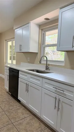 $299,900 | 1603 Lake Nettie Court, Eustis, FL 32726