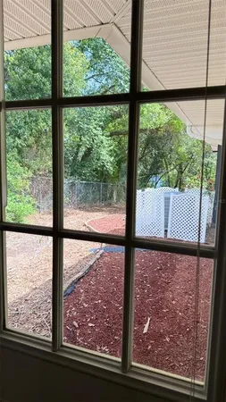 $299,900 | 1603 Lake Nettie Court, Eustis, FL 32726