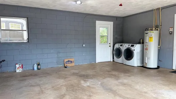 $299,900 | 1603 Lake Nettie Court, Eustis, FL 32726