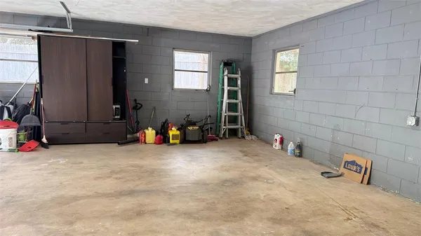 $299,900 | 1603 Lake Nettie Court, Eustis, FL 32726