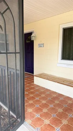 $299,900 | 1603 Lake Nettie Court, Eustis, FL 32726