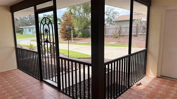 $299,900 | 1603 Lake Nettie Court, Eustis, FL 32726