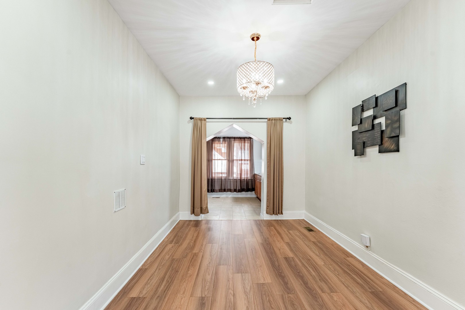 3005 South Pulaski Road Chicago, IL 60623 - Photo 4 of 40