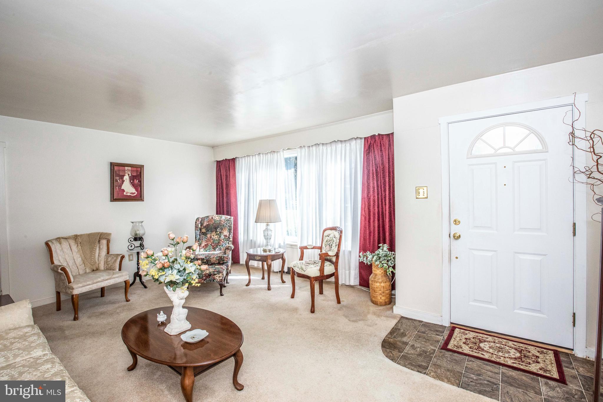 3328 Stoudts Ferry Bridge Road Reading, PA 19605 - Photo 2 of 29 a living room with furniture and wooden floor