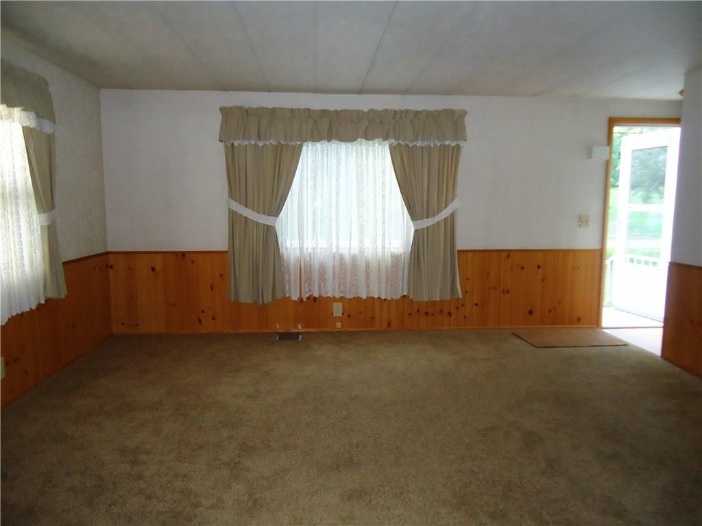 316 Euclid Road Butler, PA 16001 - Photo 6 of 24 Gallery Image 6