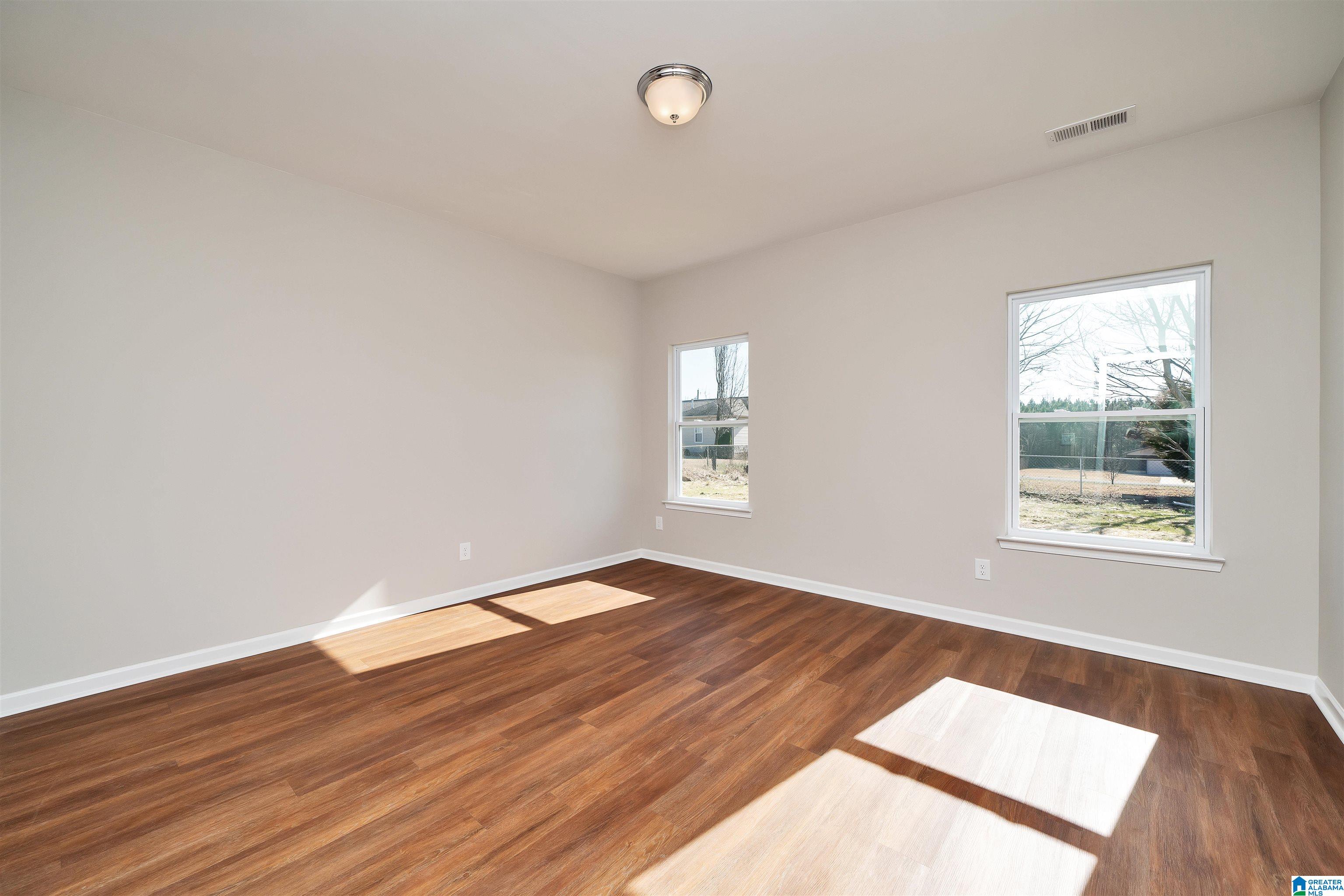 256 Masters Road Bessemer, AL 35023 - Photo 19 of 31