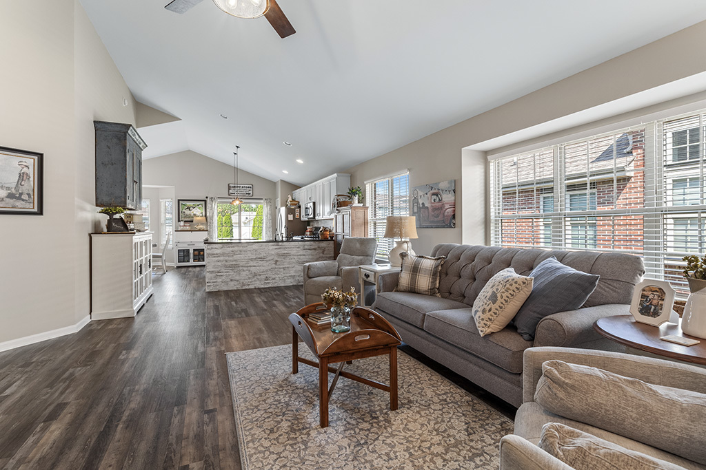 25632 South Riley Erin Road Manhattan, IL 60442 - Photo 5 of 24 Gallery Image 5