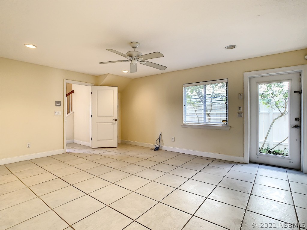 6273 Engram Road New Smyrna Beach, FL 32169 - Photo 30 of 34 a view of an empty room and window