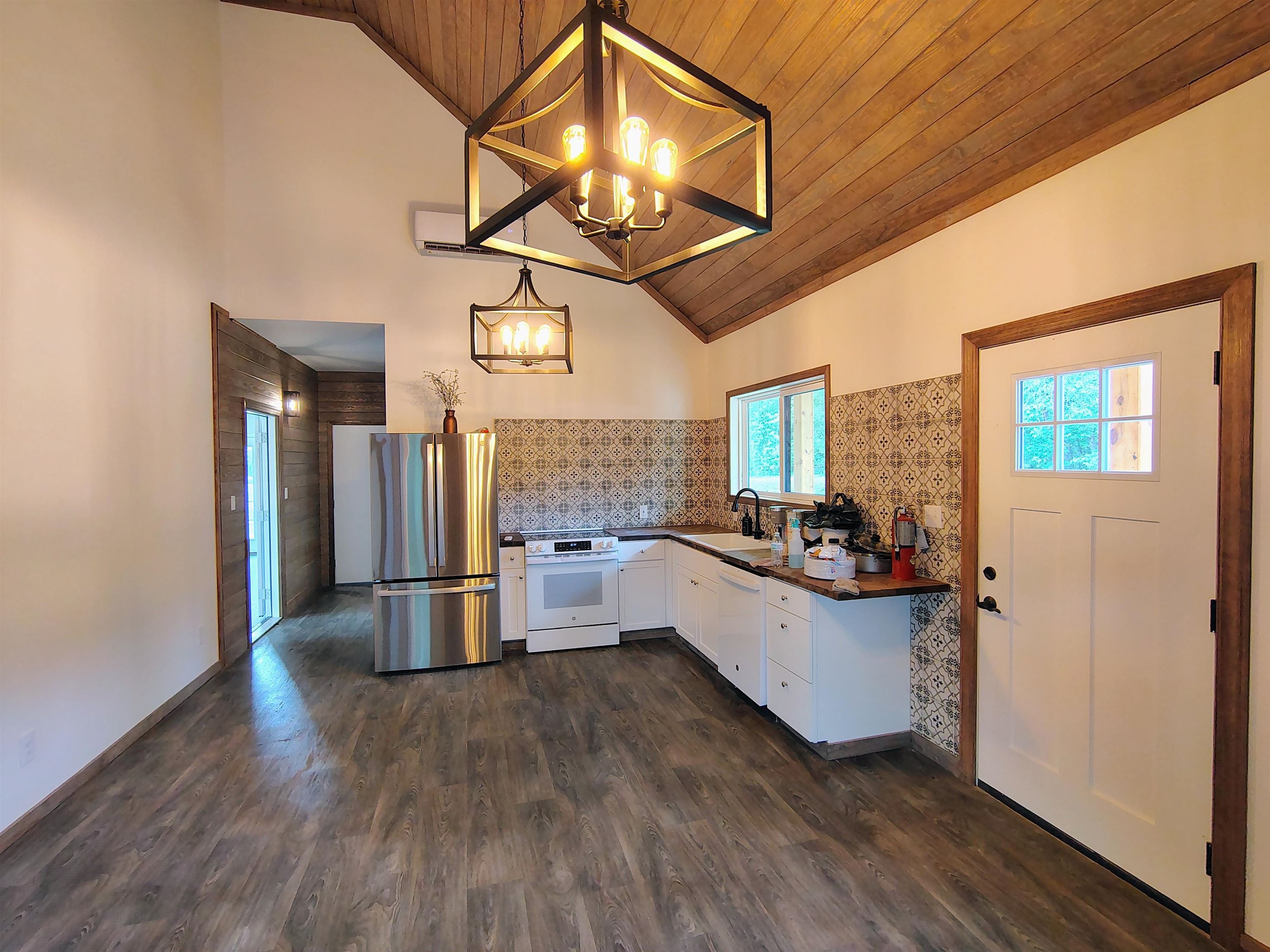 735 Hemingway Road Loris, SC 29569 - Photo 12 of 34