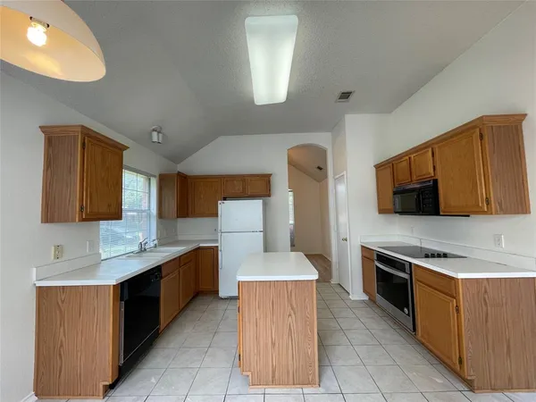 $2,495 | 6004 Cave River Drive, Plano, TX 75024