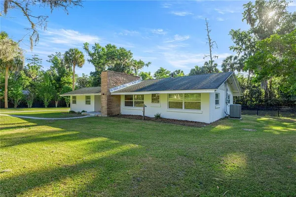 $2,800 | 3821 Southwest 7th Avenue Road, Ocala, FL 34471