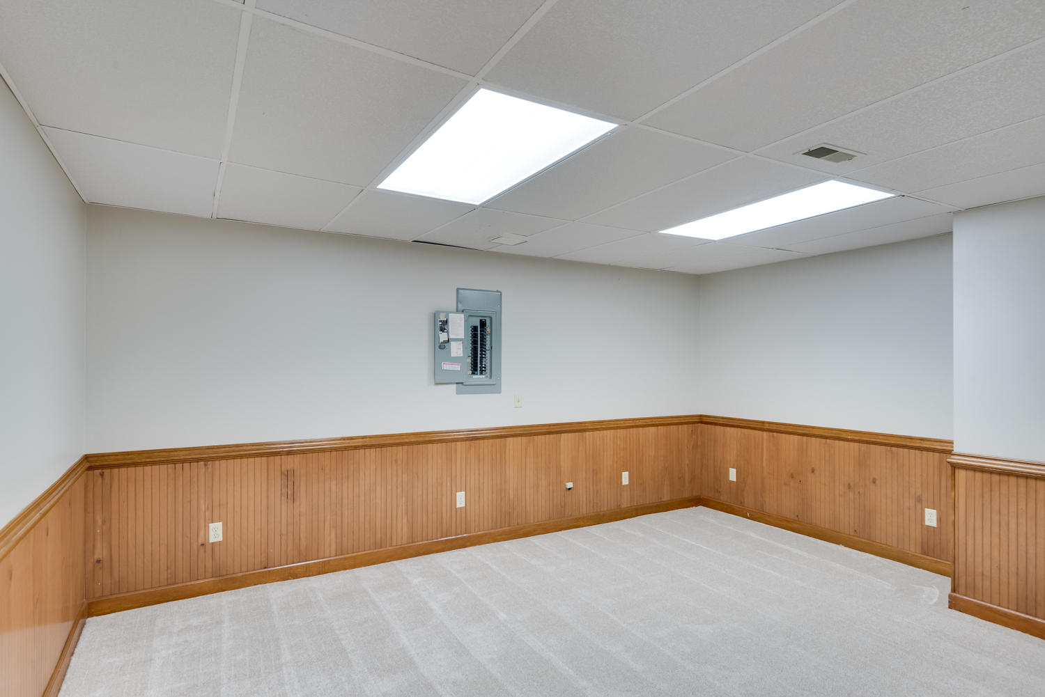 608 Swansons Ridge Road Chattanooga, TN 37421 - Photo 30 of 36 Lower Level Office