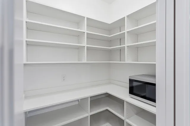 $694,900 | 4717 Lexem Drive, Hudsonville, MI 49426