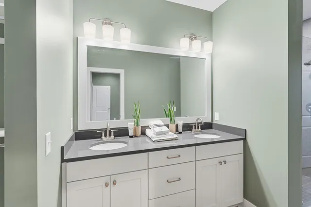 $694,900 | 4717 Lexem Drive, Hudsonville, MI 49426