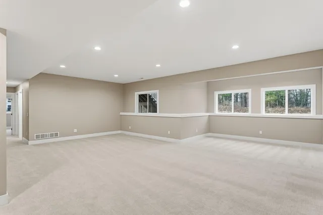 $694,900 | 4717 Lexem Drive, Hudsonville, MI 49426