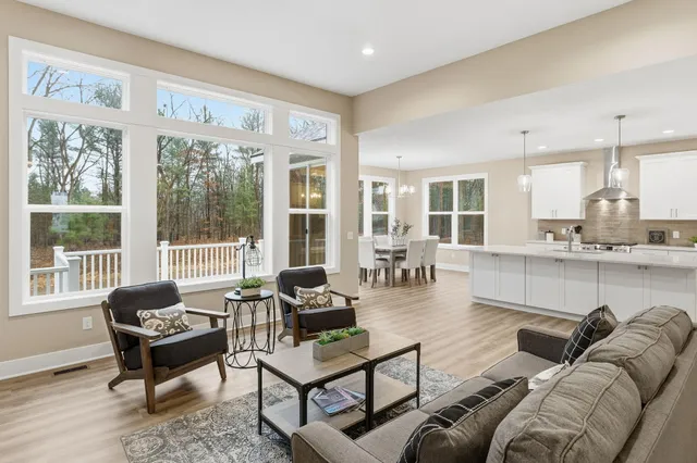 $694,900 | 4717 Lexem Drive, Hudsonville, MI 49426