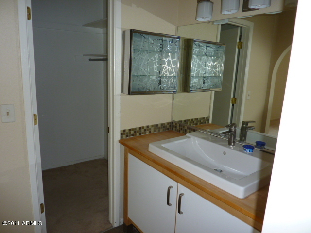 5202 East Redfield Road Scottsdale, AZ 85254 - Photo 14 of 20 .
