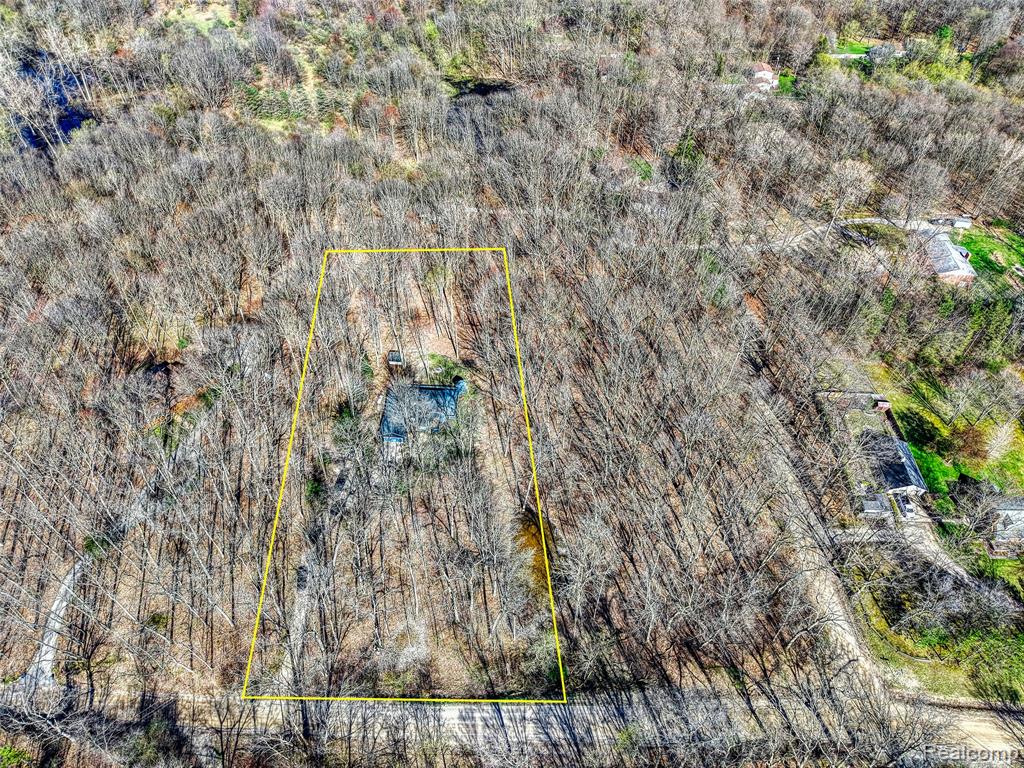 9820 Oakhurst Road Holly, MI 48442 - Photo 15 of 16