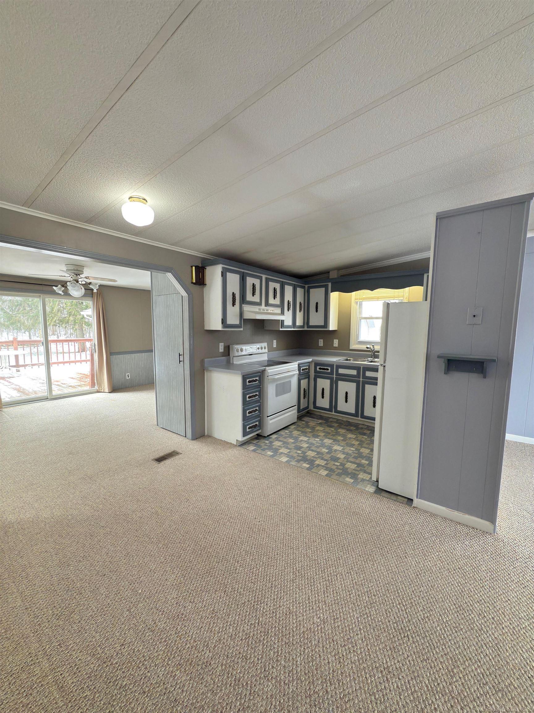 1631 French Line Road Carsonville, MI 48419 - Photo 10 of 45