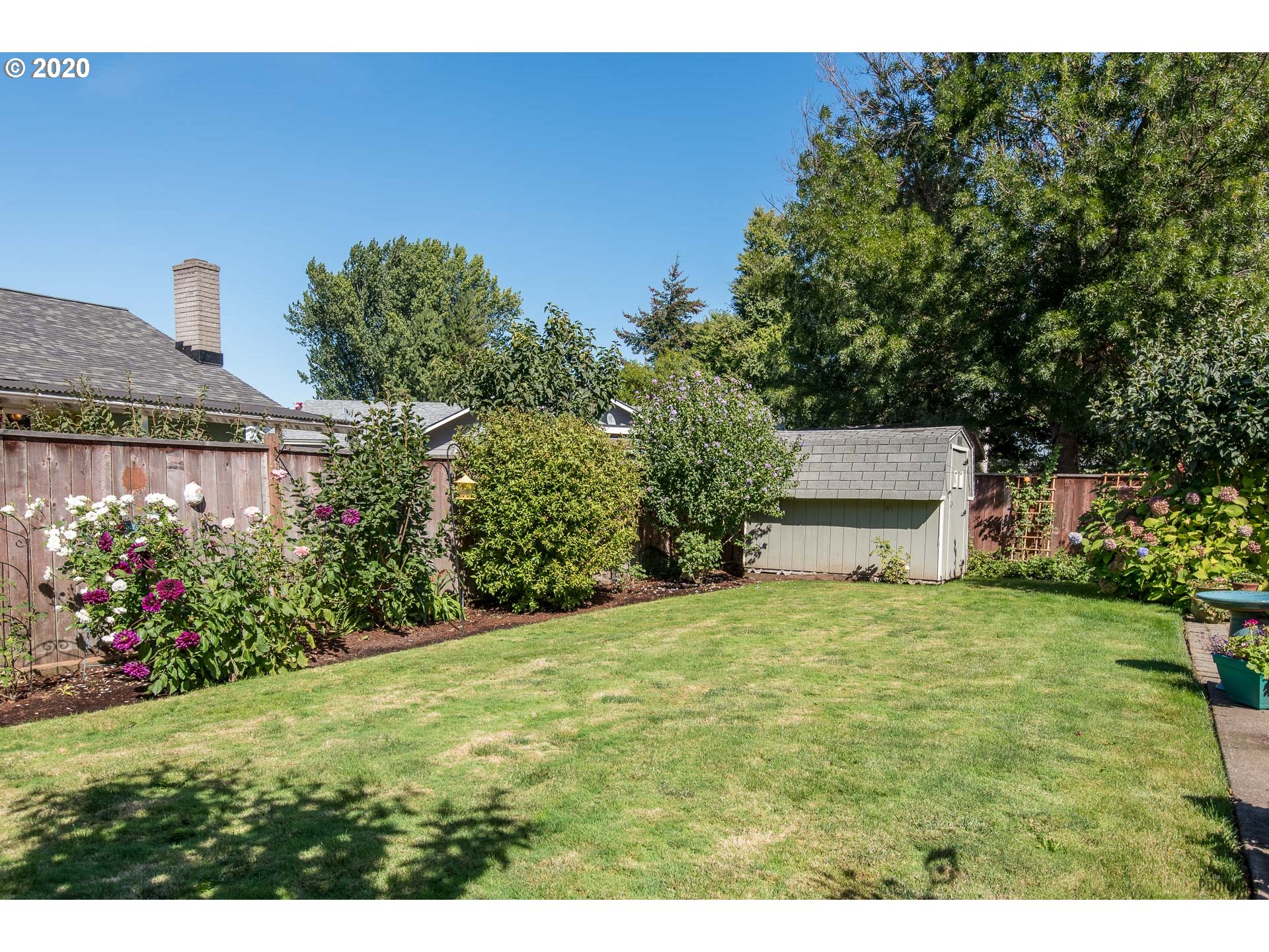 1235 Risden Place Eugene, OR 97404 - Photo 27 of 30 Gallery Image 27