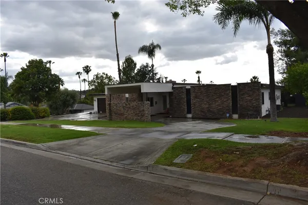 $839,900 | 1156 Lyndhurst Drive, Riverside, CA 92507