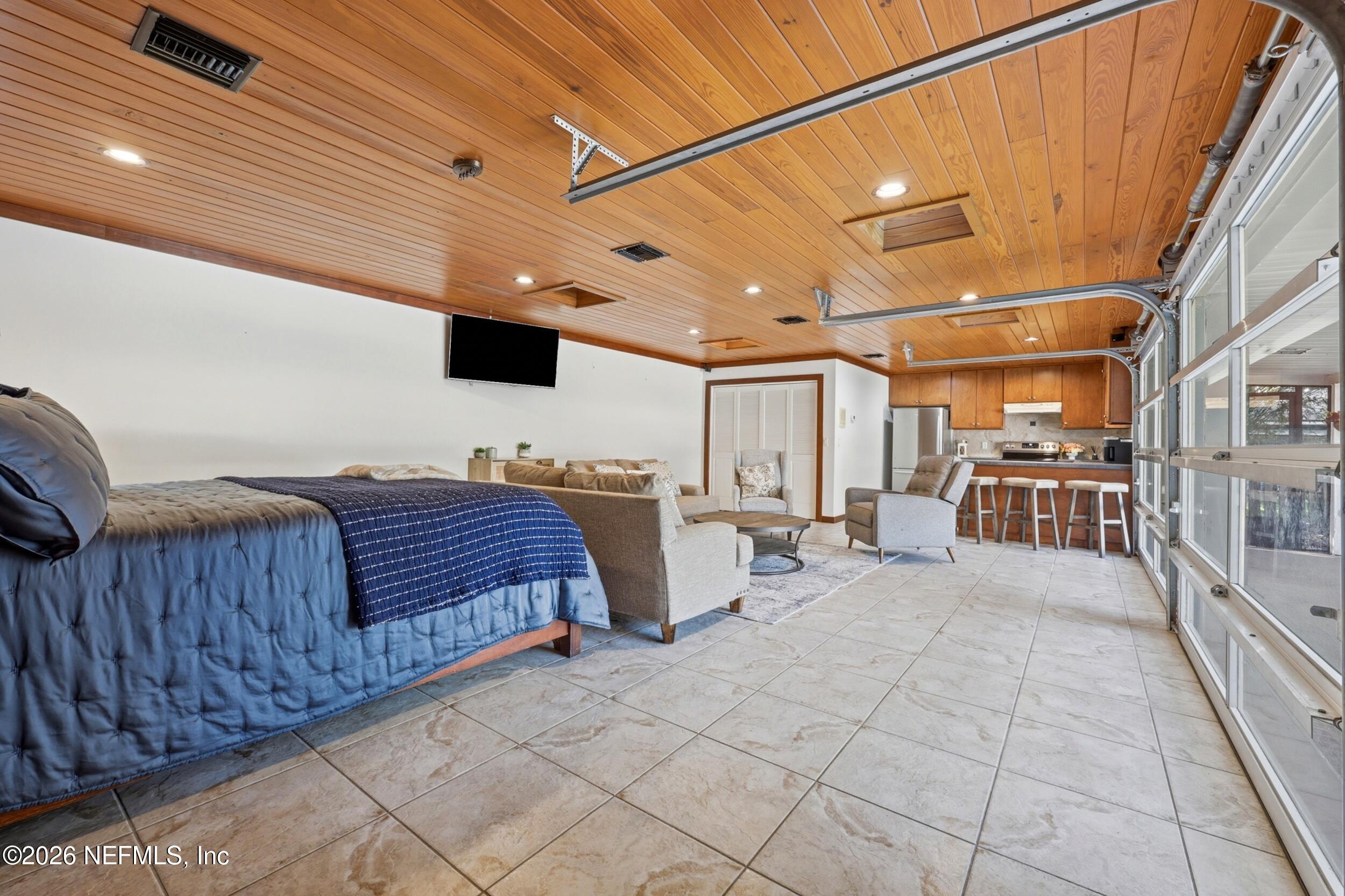 1501 Big Tree Road Neptune Beach, FL 32266 - Photo 57 of 72 61_the real estateographers_056