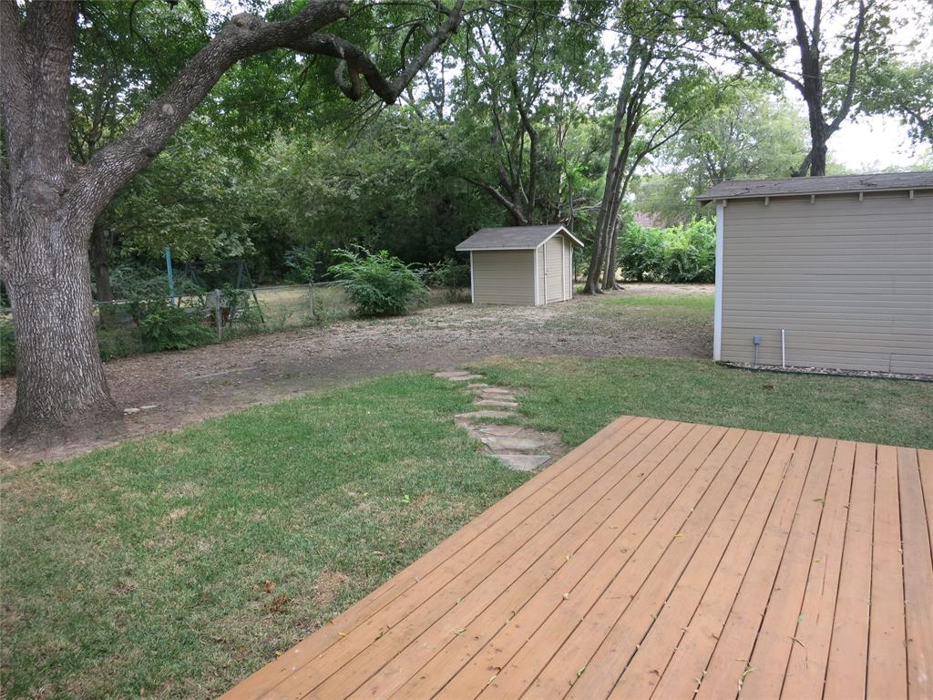 609 Cordell Street Denton, TX 76201 - Photo 7 of 11