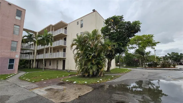 $199,999 | 2800 Northwest 56th Avenue, Unit A403, Lauderhill, FL 33313
