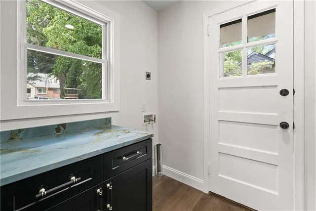 a view of an oven and window