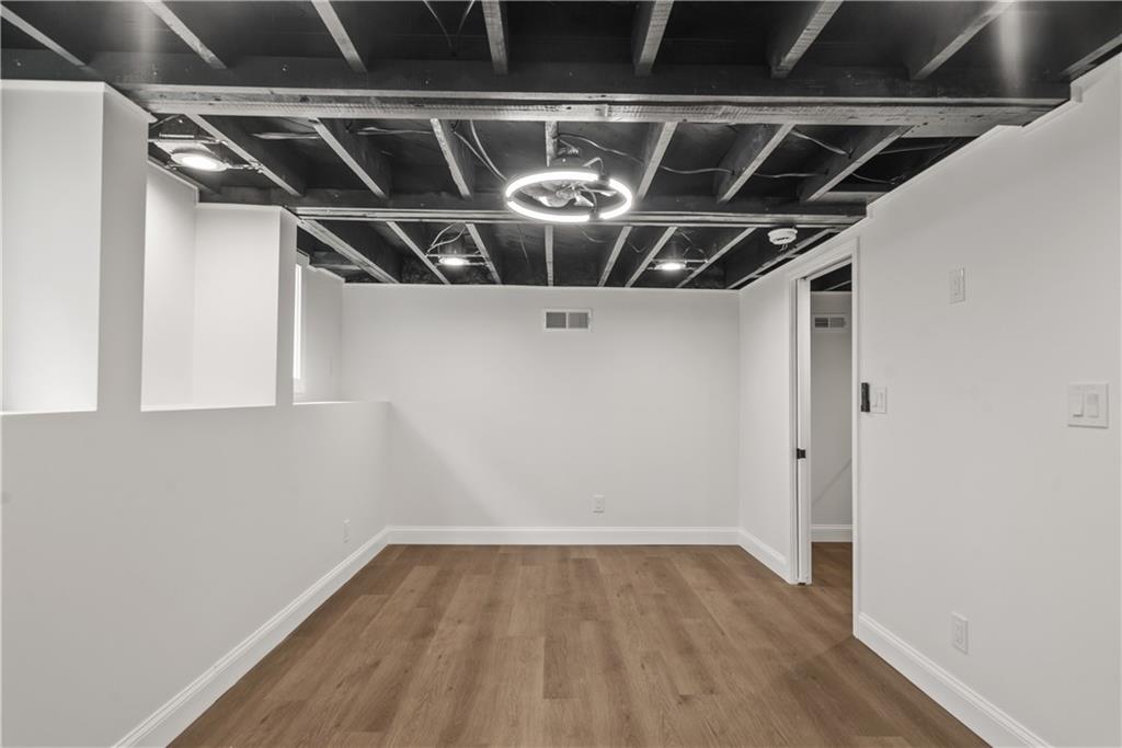 1658 Altadena Place Southwest Atlanta, GA 30311 - Photo 31 of 47 a view of an empty room