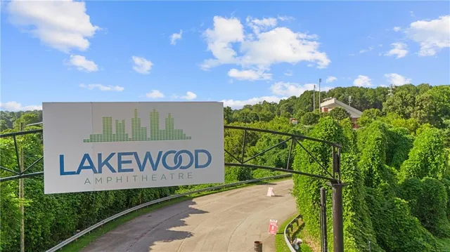 a view of a street sign