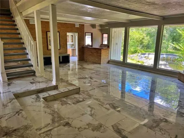 a view of an entryway of a house