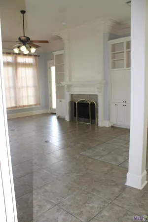 $2,600 | 19435 South Harrells Ferry Road, Baton Rouge, LA 70816