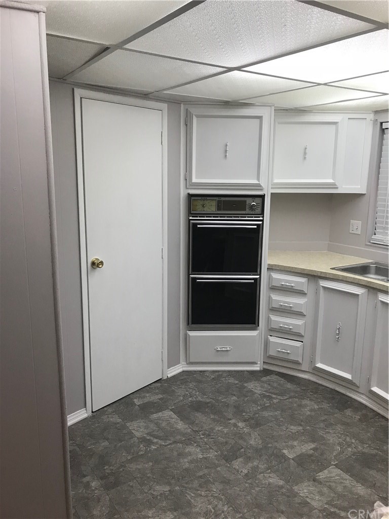 1025 South Riverside Avenue, Unit 101 Rialto, CA 92376 - Photo 13 of 18