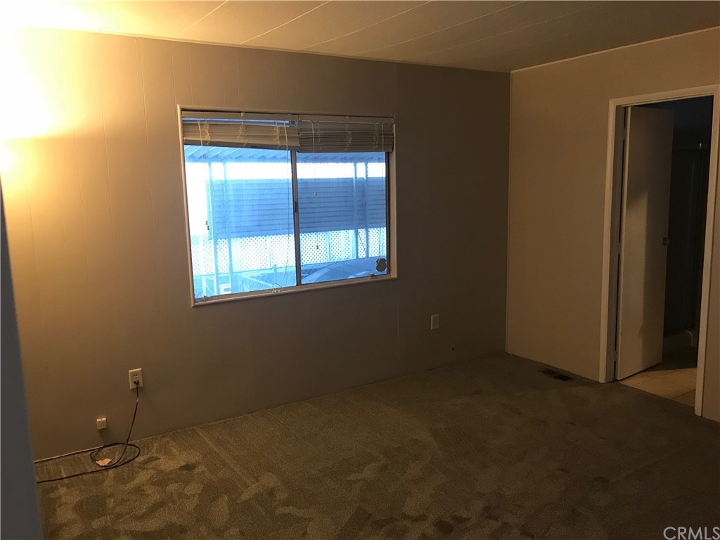 1025 South Riverside Avenue, Unit 101 Rialto, CA 92376 - Photo 9 of 18
