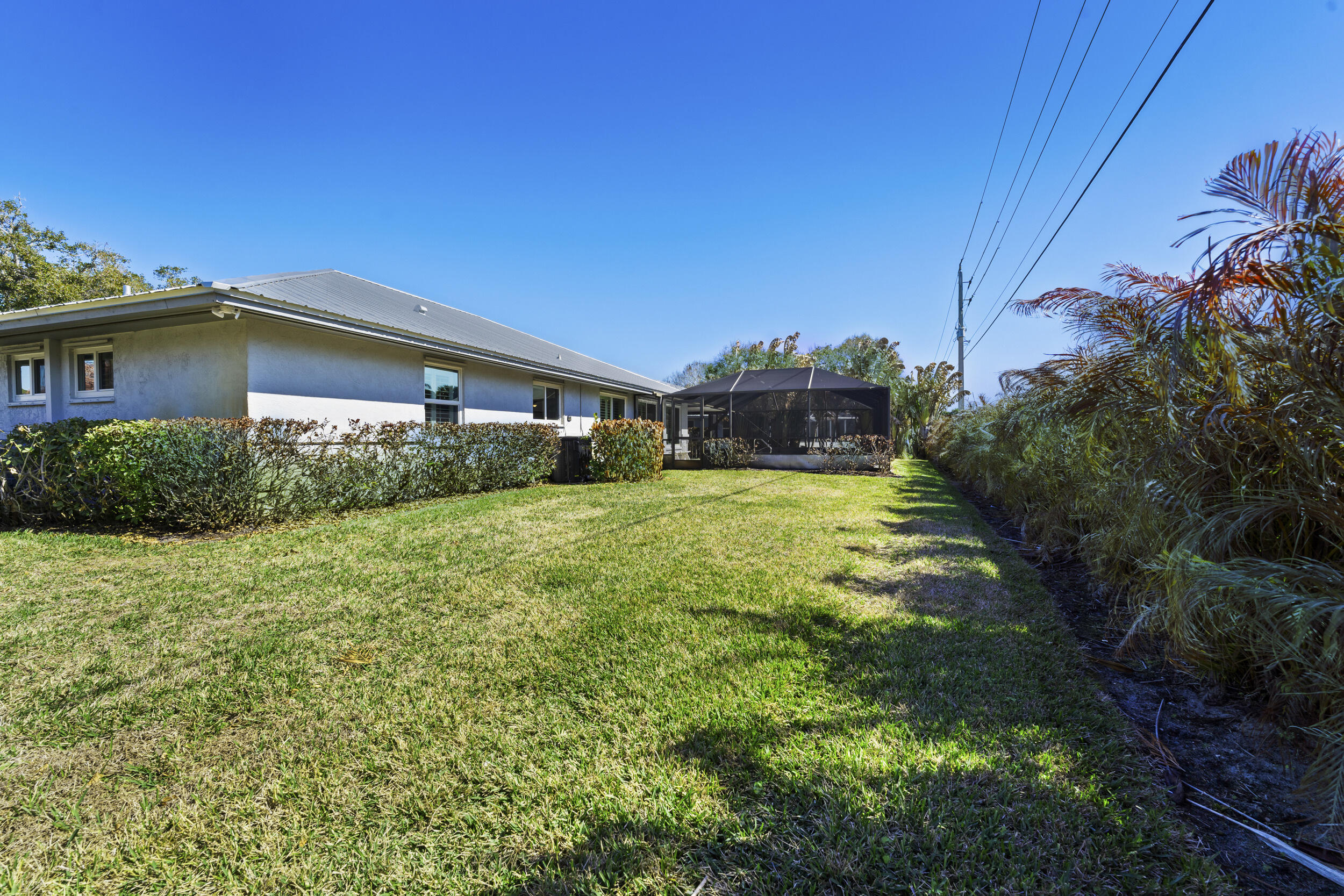 5100 Southeast Hanson Circle Stuart, FL 34997 - Photo 21 of 32 39_30