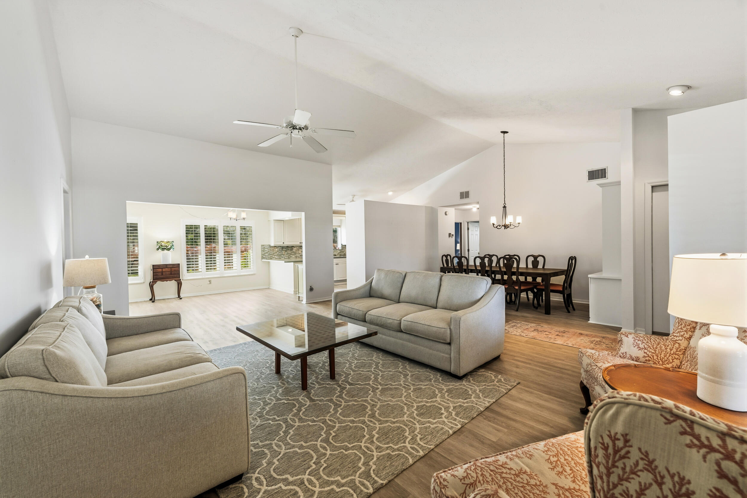 5100 Southeast Hanson Circle Stuart, FL 34997 - Photo 4 of 32 2_38